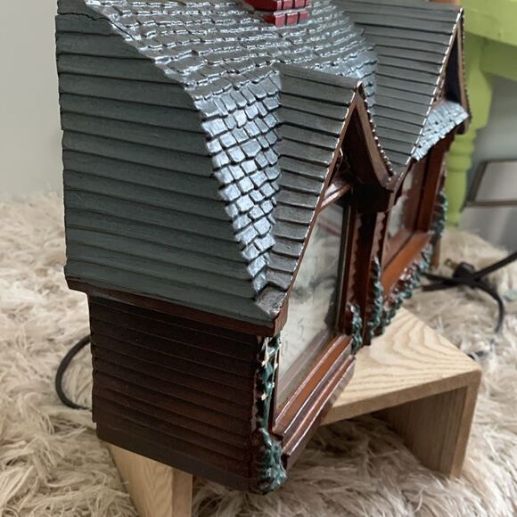 Vtg 1946 Haddon Original Home Sweet Home Clock Animated Rocking Grandma W/Light - Picture 7 of 17